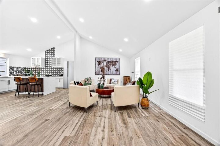 Property Photo:  1705 Beechwood Boulevard SW  GA 30311 