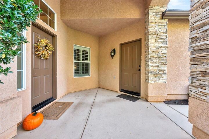 Property Photo:  1257 E Sarazen Avenue  CA 93730 