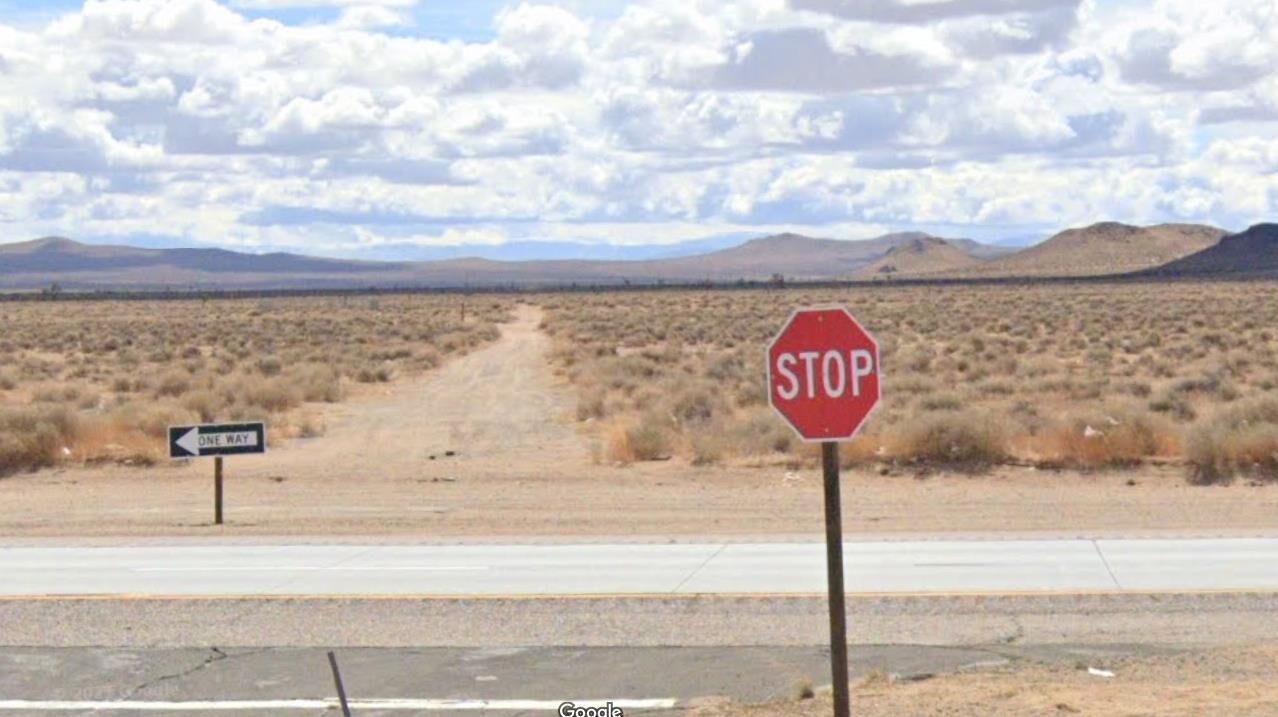 Property Photo:  N/O Decatur Ave Vic 27th St E  CA 93501 