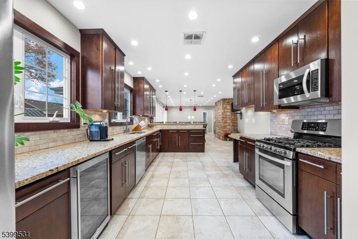 Property Photo: 40 Eagle St NJ 07031