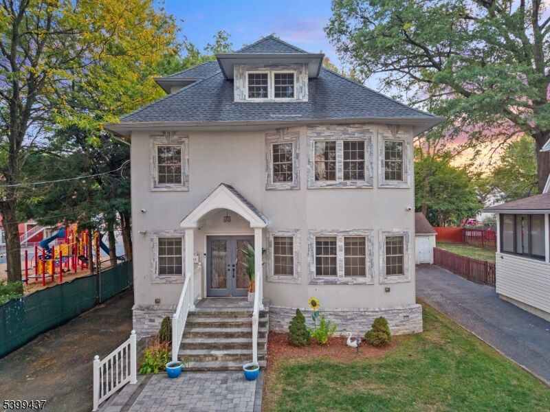 Property Photo: 81 Fairmount Ave NJ 07601