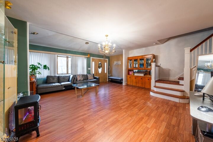 Property Photo:  1239 Plane St  NJ 07083 