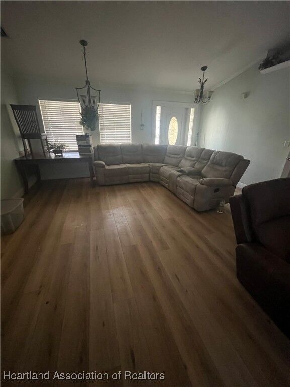 Property Photo: 28 Patton Avenue FL 33852