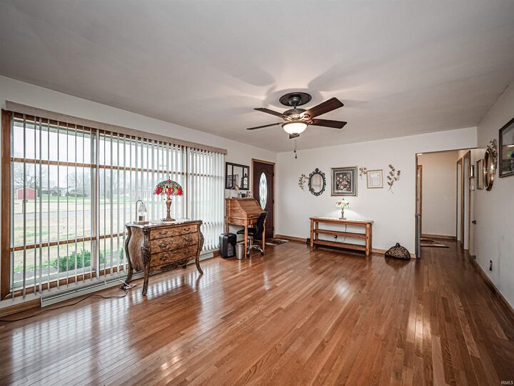 Property Photo:  205 N Fourth Avenue  IN 47670 