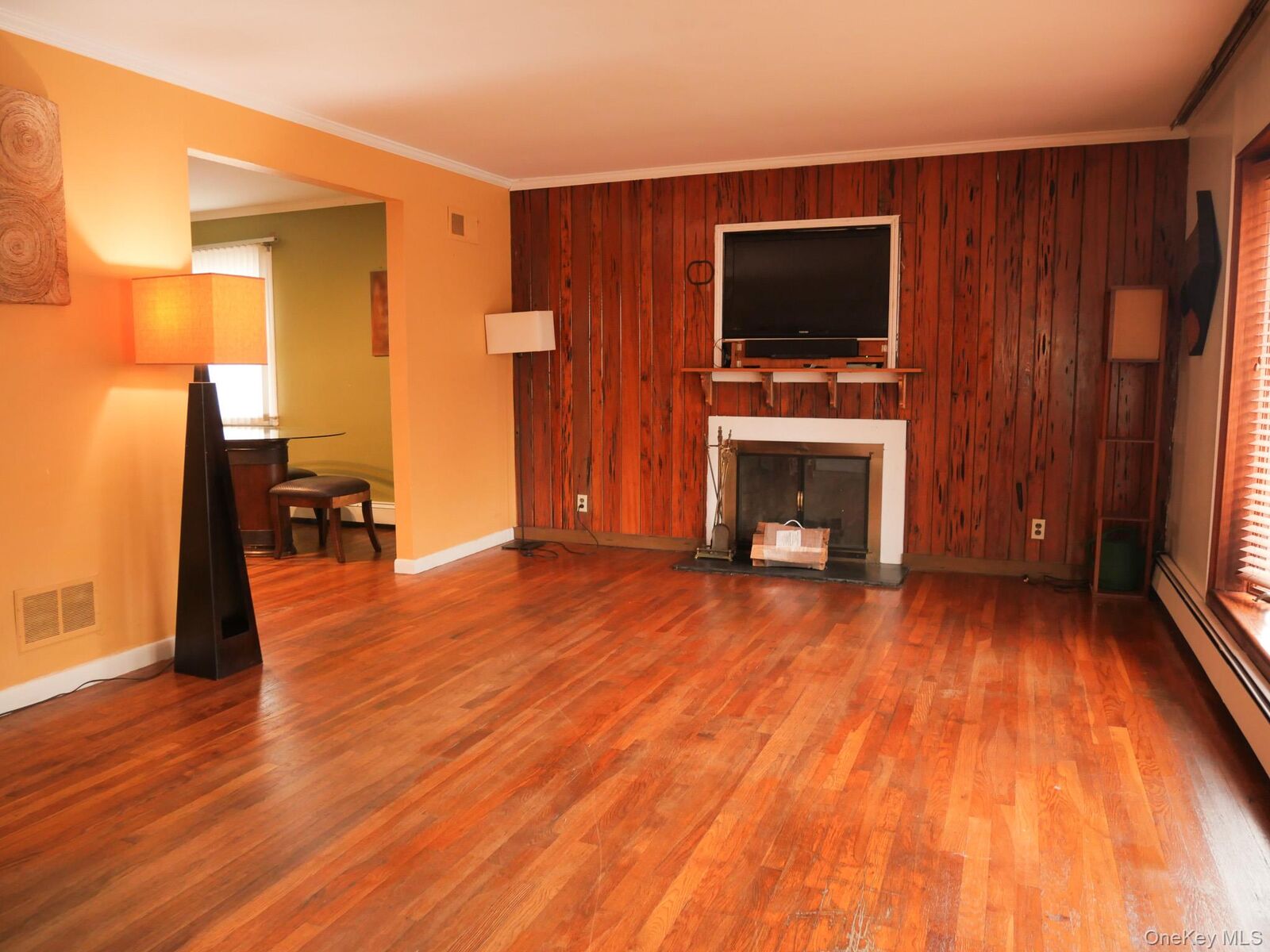 Property Photo:  50 Kent Road  NY 10603 