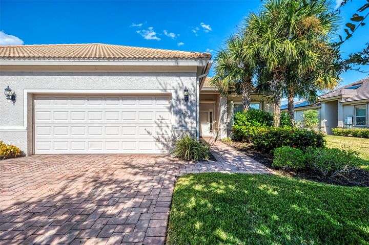 Property Photo: 4751 Club Drive FL 33953