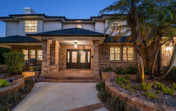 Property Photo: 101 Ponce De Leon Boulevard FL 33756