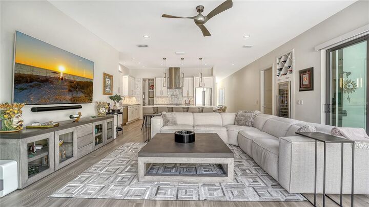 Property Photo:  1659 Devonshire Lane  FL 34236 