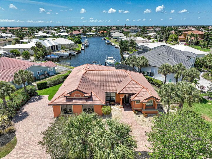 Property Photo:  197 Gulfview Road  FL 33950 