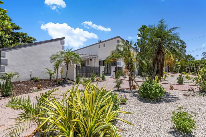 Property Photo:  3455 Anglin Drive  FL 34242 