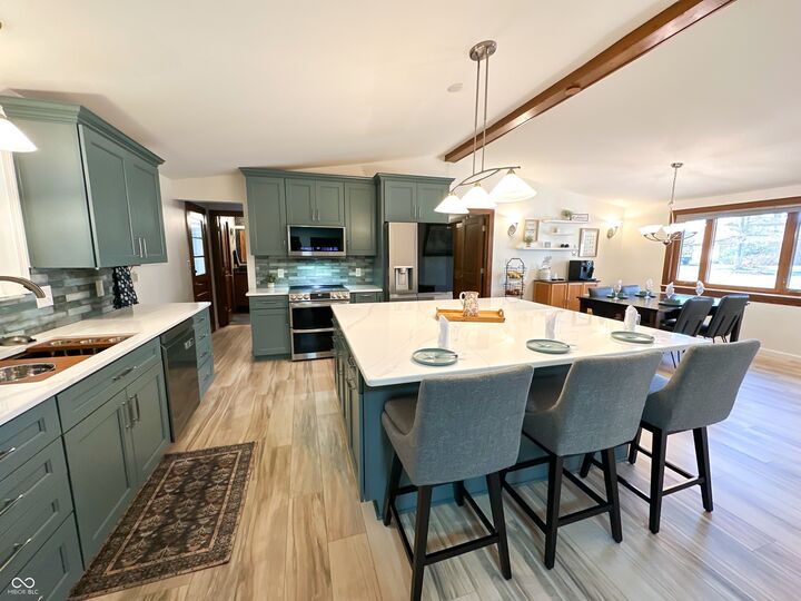 Property Photo: 645 Sycamore Court IN 46077