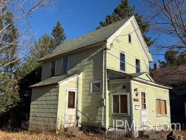 19336 W Edwards Avenue  Houghton MI 49931 photo