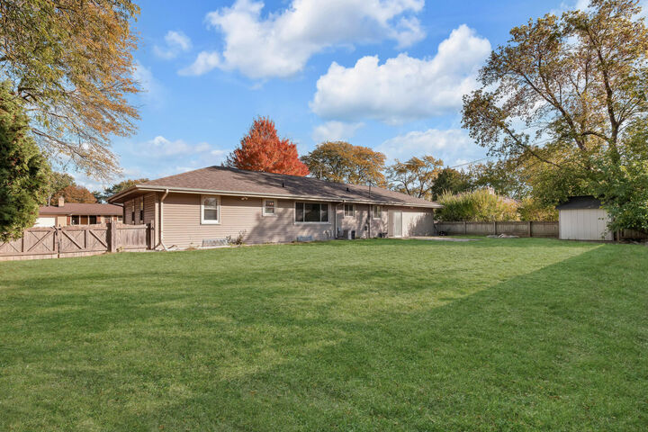 Property Photo:  3422 Stratford Ave  WI 53402 