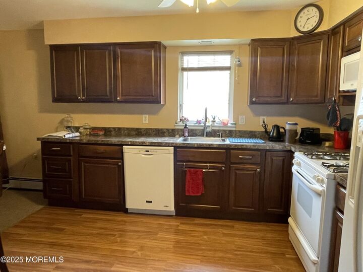 Property Photo:  101 Mansfield Drive  NJ 08724 