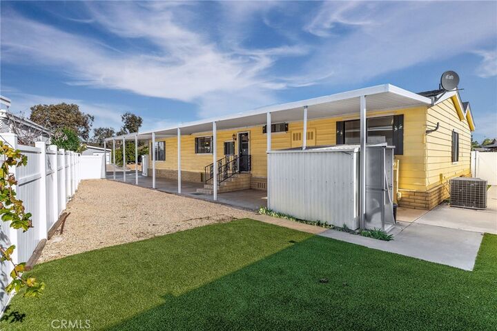 Property Photo: 29045 Calle Del Buho CA 92563