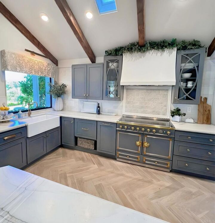 Property Photo:  29122 Vista Valley Drive  CA 92084 