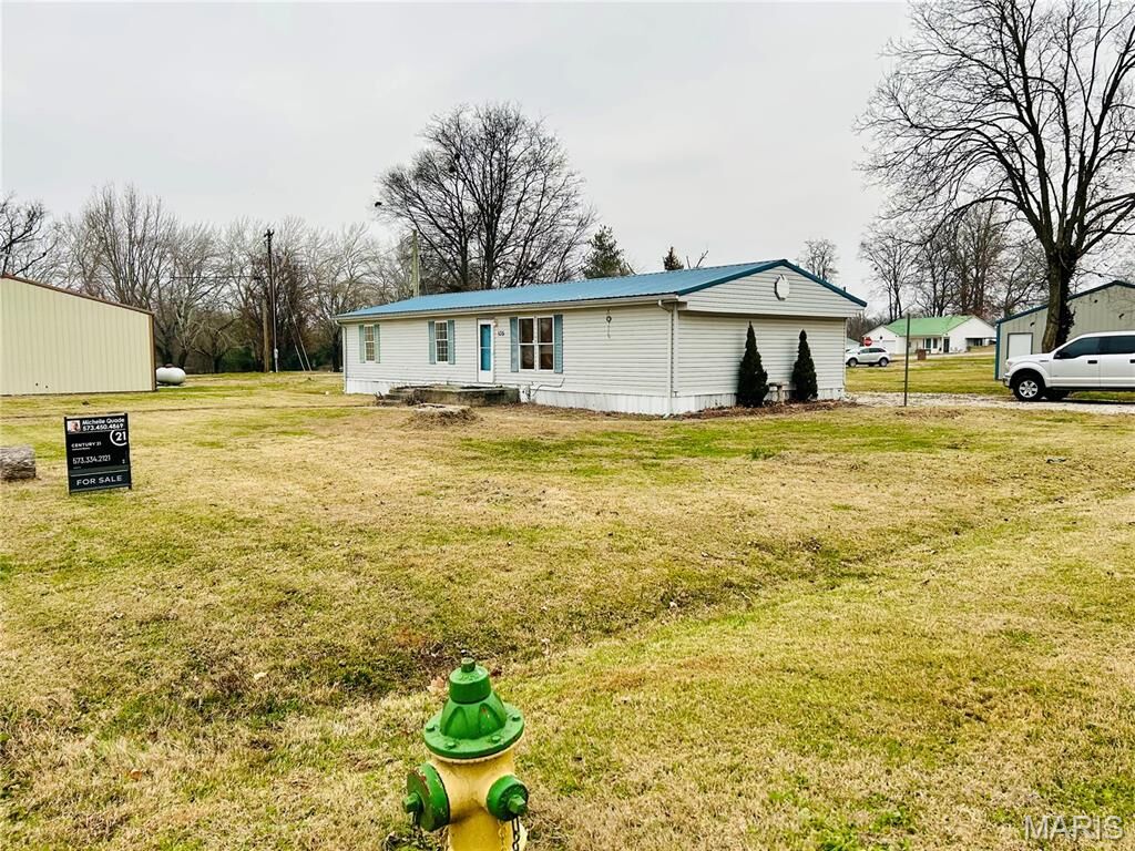 Property Photo:  135 E Main Street  MO 63785 