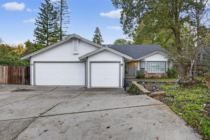 825 Mount Ranier Way  El Dorado Hills CA 95762 photo