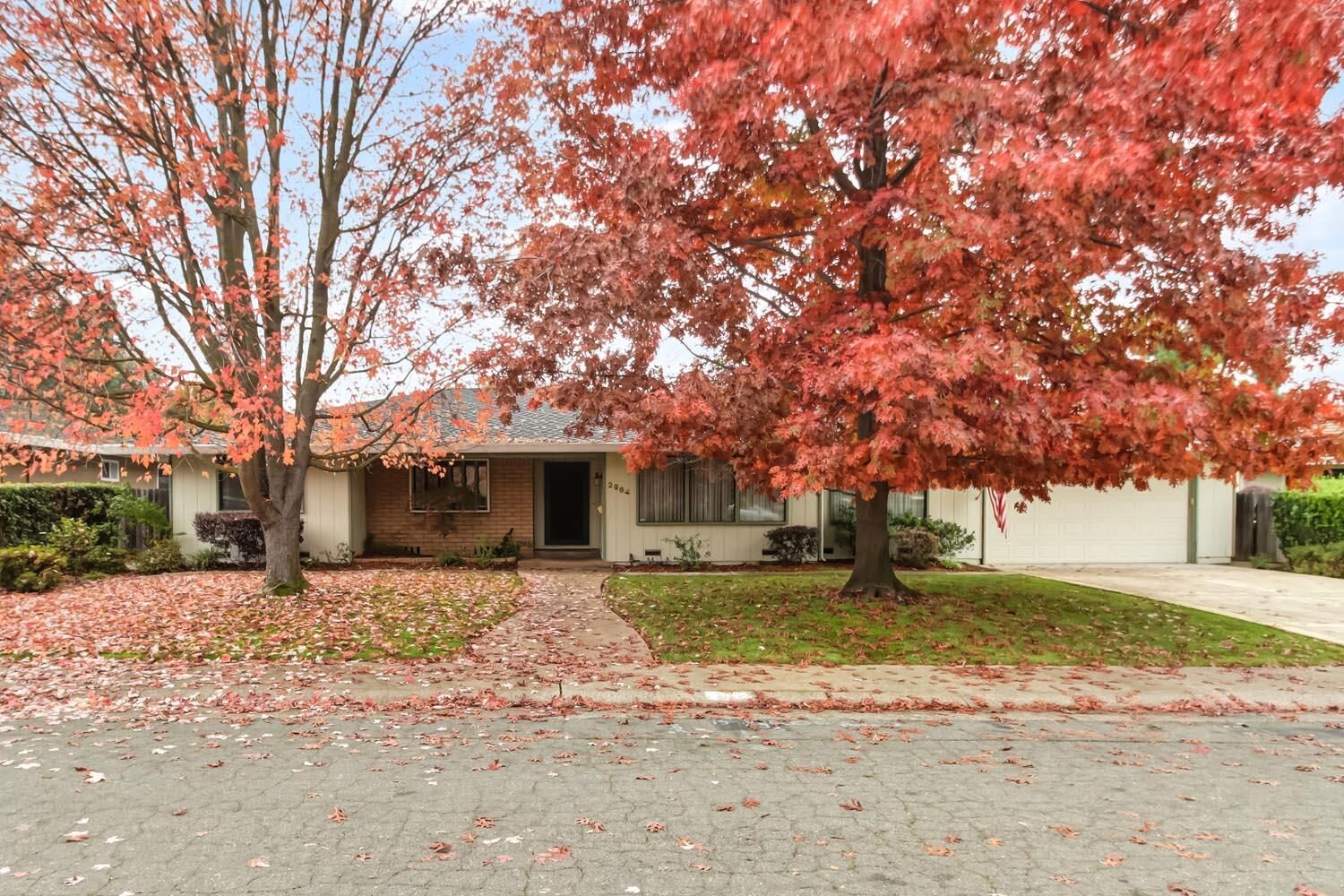 Property Photo:  2964 Marco Way  CA 95608 