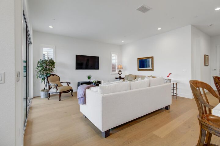 Property Photo: 3622 Edgewood Court CA 95630