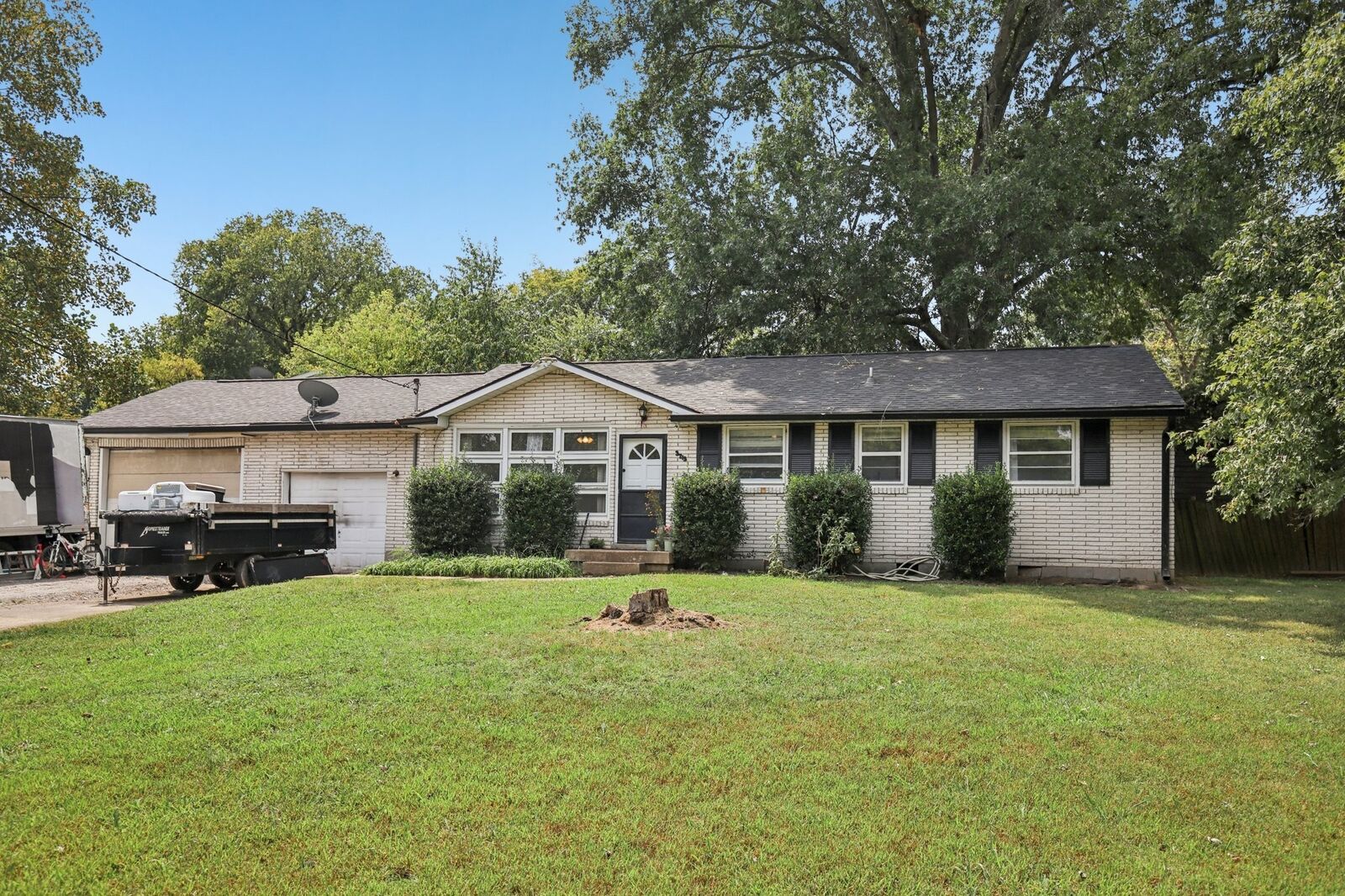 Property Photo:  3213 Cloverwood Dr  TN 37214 