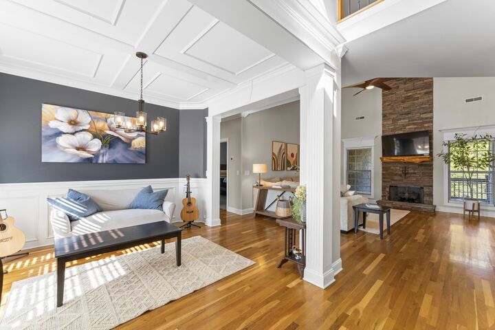 Property Photo:  520 Amberly St  TN 37129 