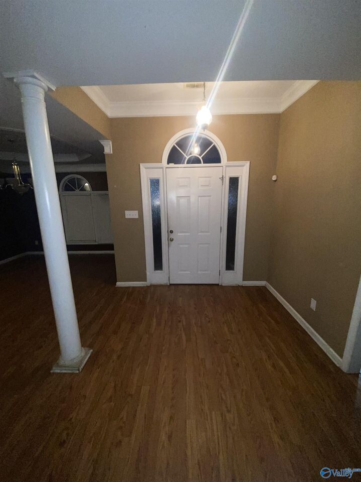 Property Photo:  2422 SW Alexandria Street  AL 35603 