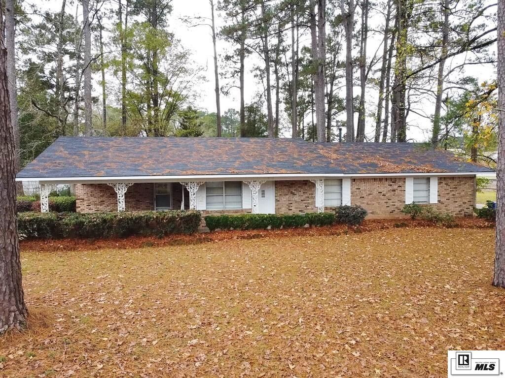 Property Photo: 2008 Maple Street LA 71247