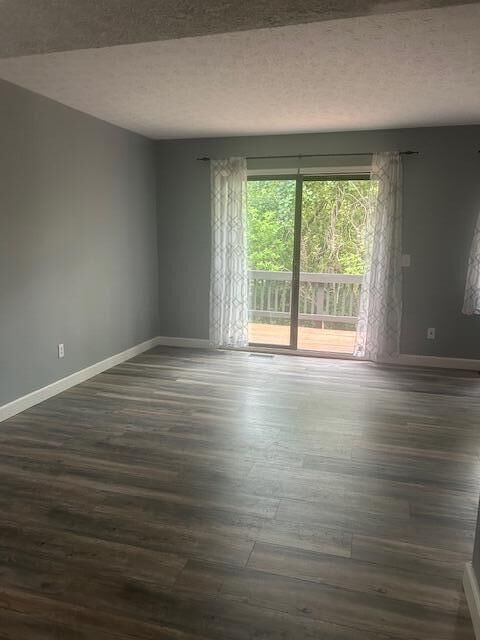 Property Photo: 932 Dry Valley Court KY 41017