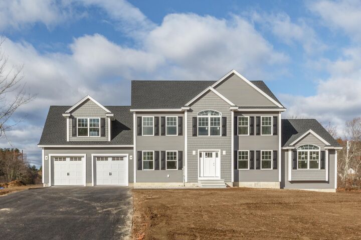 4 Haystack Circle  Pelham NH 03076 photo