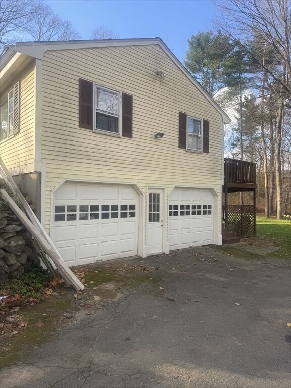 Property Photo:  11 Canterbury Drive  MA 01833 
