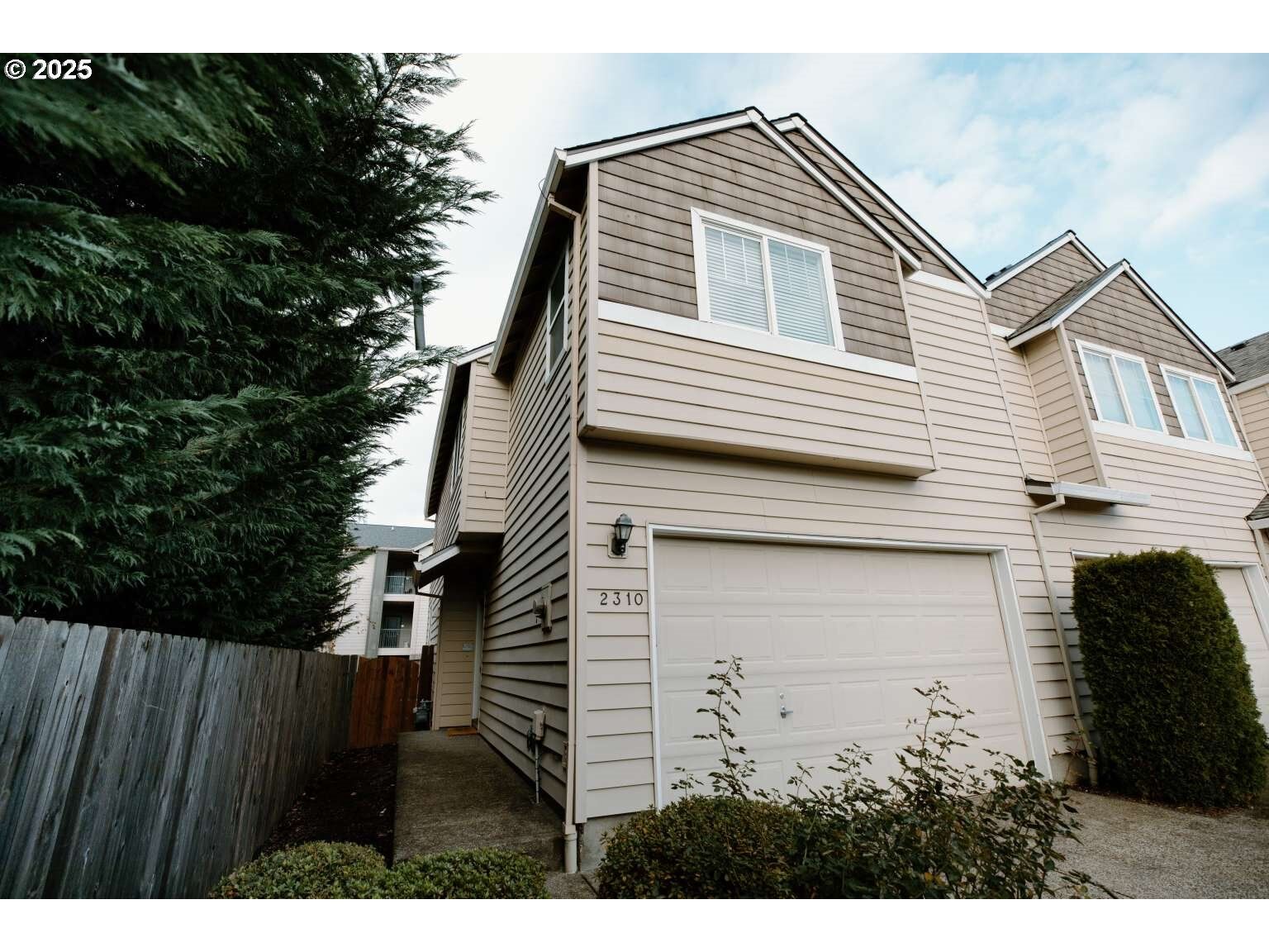 Property Photo:  2310 NE 80th St  WA 98665 
