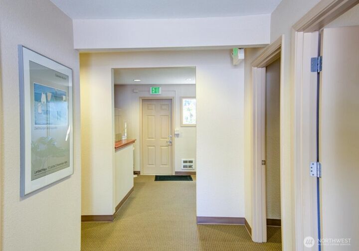 Property Photo:  7522  221st Street  WA 98026 