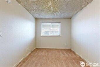 Property Photo:  1910  J Street 102  WA 99362 