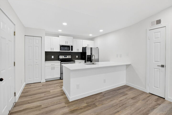 Property Photo:  1825 Palm Cove Boulevard 7-307  FL 33445 