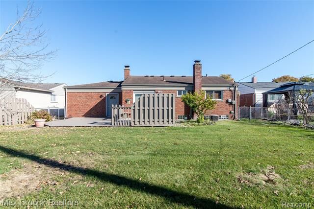 Property Photo: 14411 Nola Street MI 48154