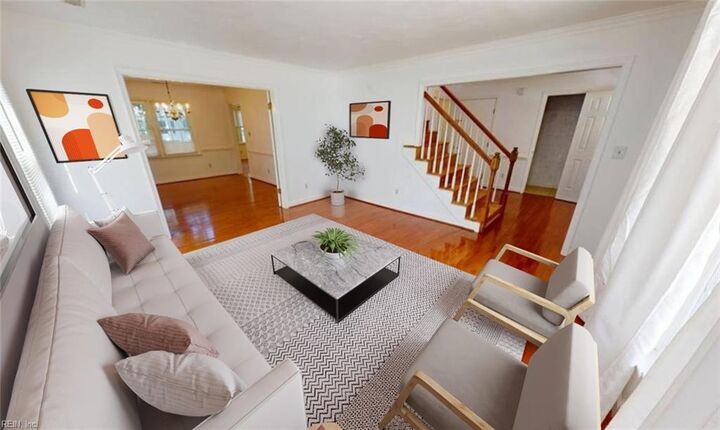 Property Photo:  812 Bishop Ct  VA 23602 