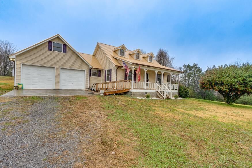 Property Photo: 448 County Road 750 TN 37303