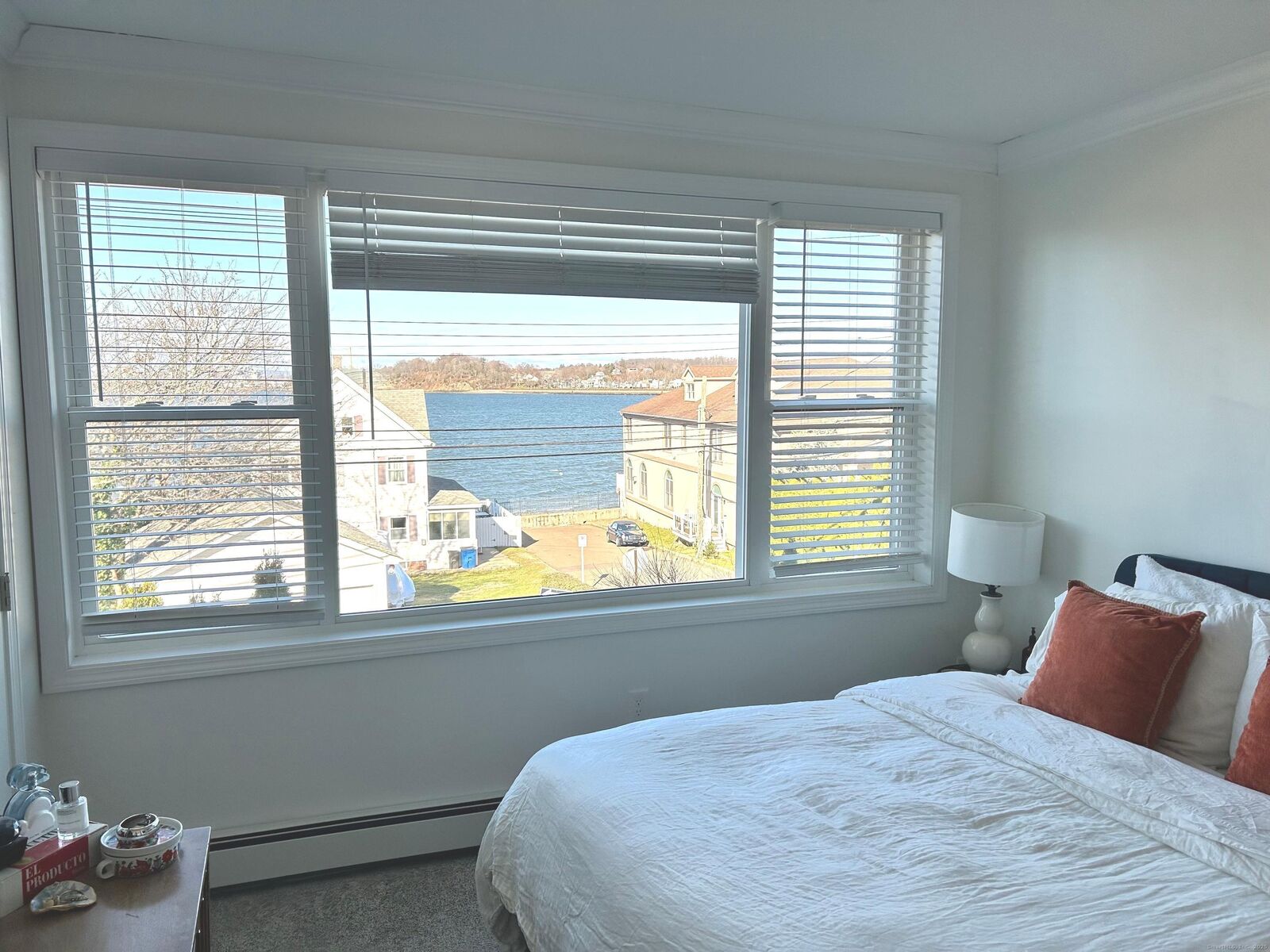 Property Photo: 103 Cove Street 2 CT 06512