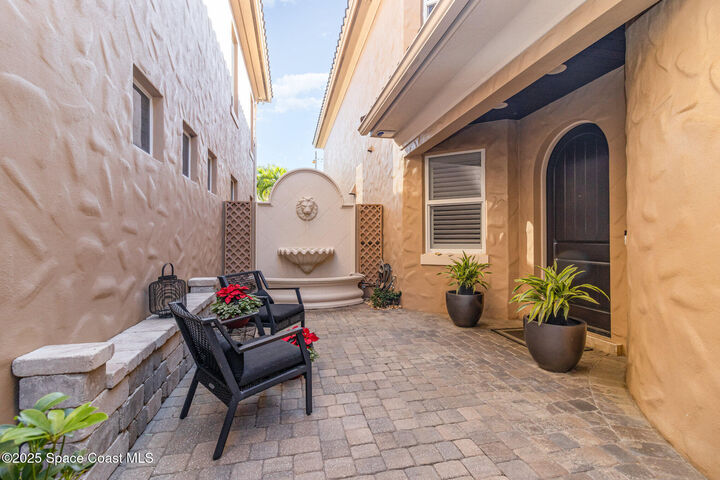 Property Photo: 315 Felice Place FL 32931