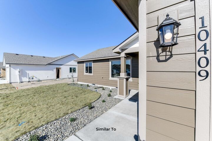 Property Photo: 1211 N Layton Ave WA 99006