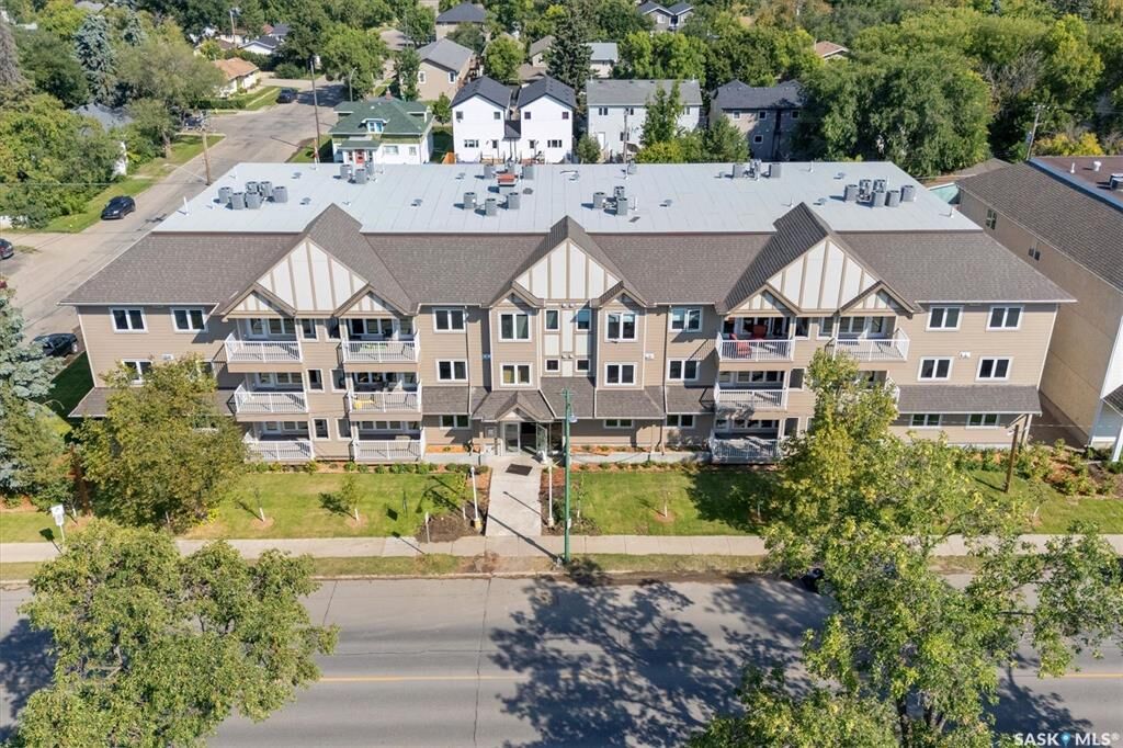 Property Photo:  318 108th Street 102  SK S7N 1P8 