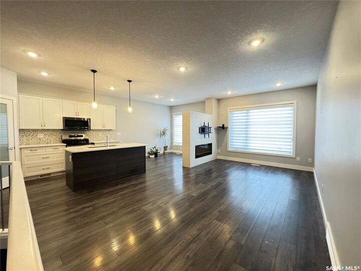 Property Photo:  103 Pohorecky Crescent 21  SK S7W 0X6 