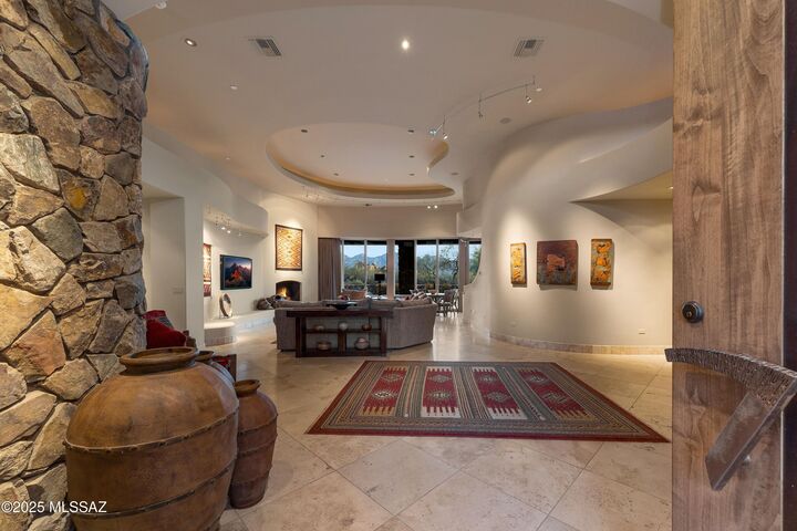 Property Photo: 1222 W Tortolita Mountain Circle AZ 85755