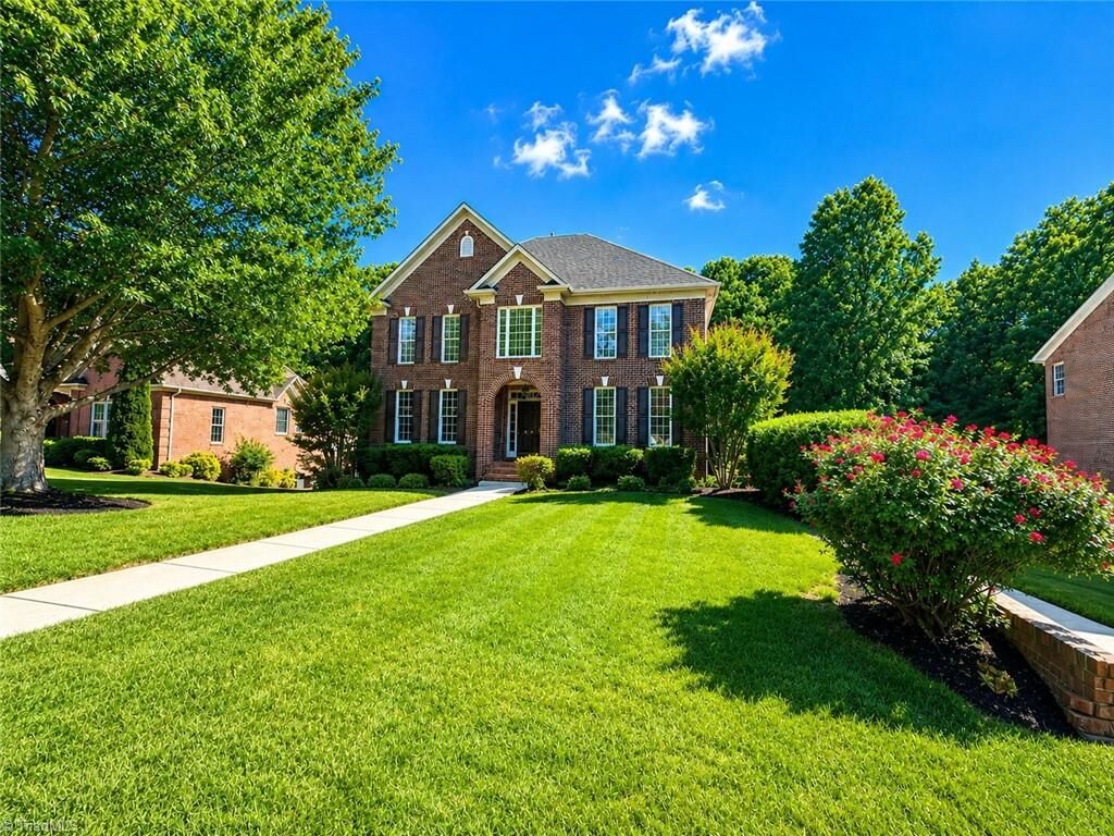 Property Photo:  413 Susanna Drive  NC 27284 