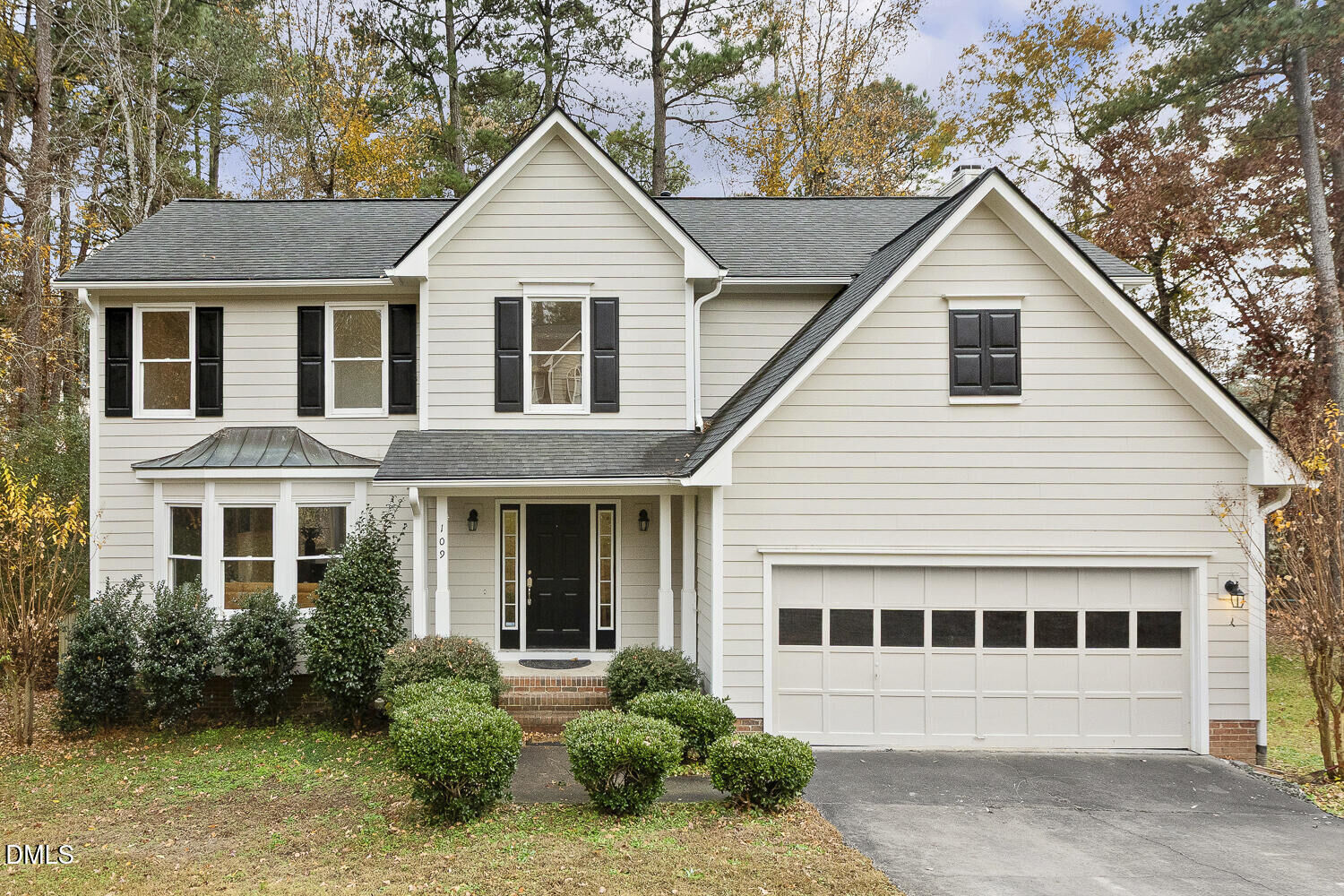 Property Photo:  109 Settlers Mill Lane  NC 27713 