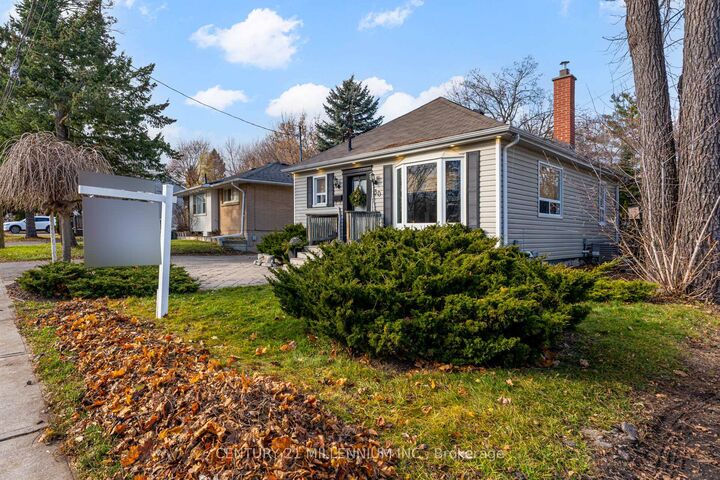 Property Photo: 30 Clarence Street ON L6W 1S3