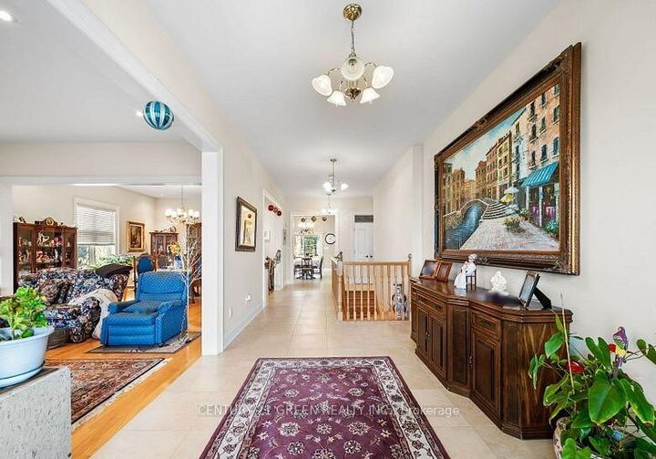 Property Photo: 40 Simmons Street ON L4L 1A7