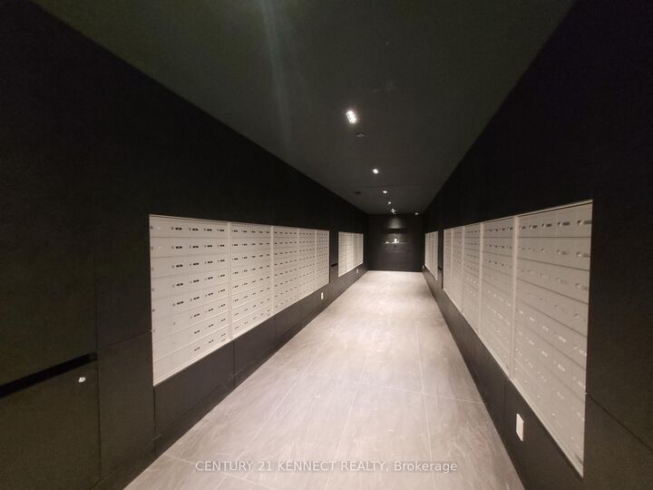 Property Photo: 50 Upper Mall Way B-432 ON L4J 0J2