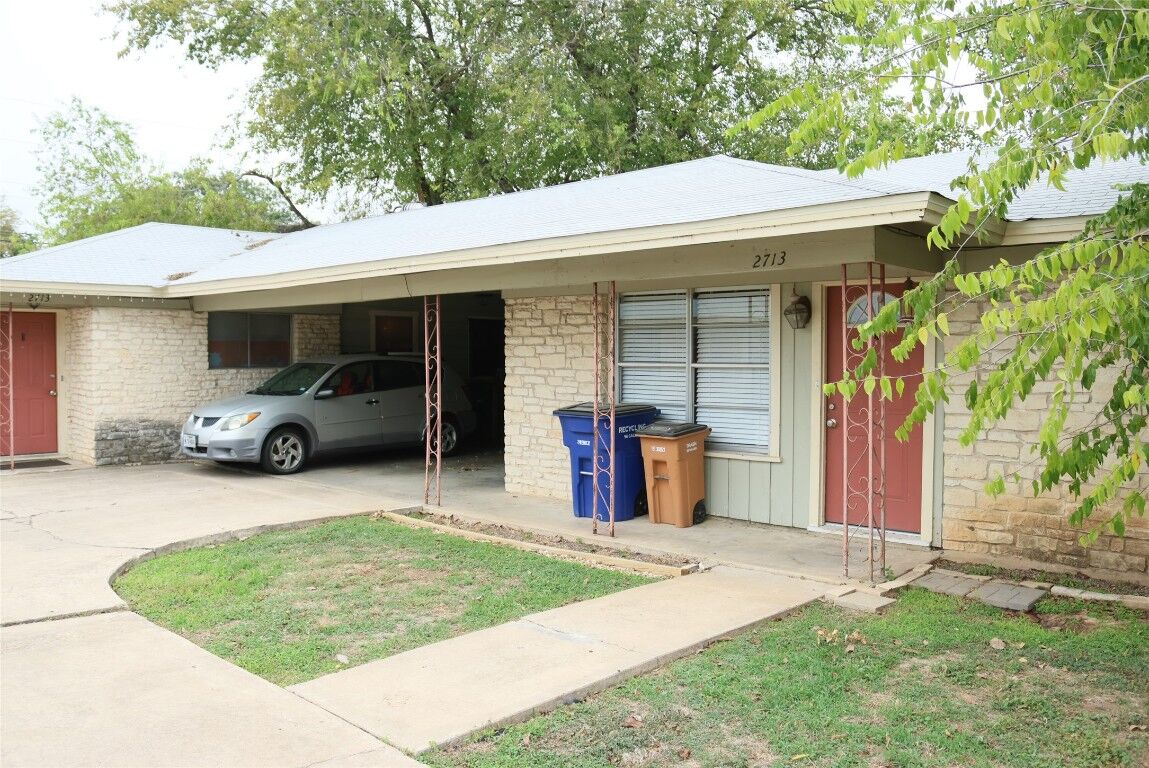 Property Photo:  2713 Saint Edwards Circle A  TX 78704 